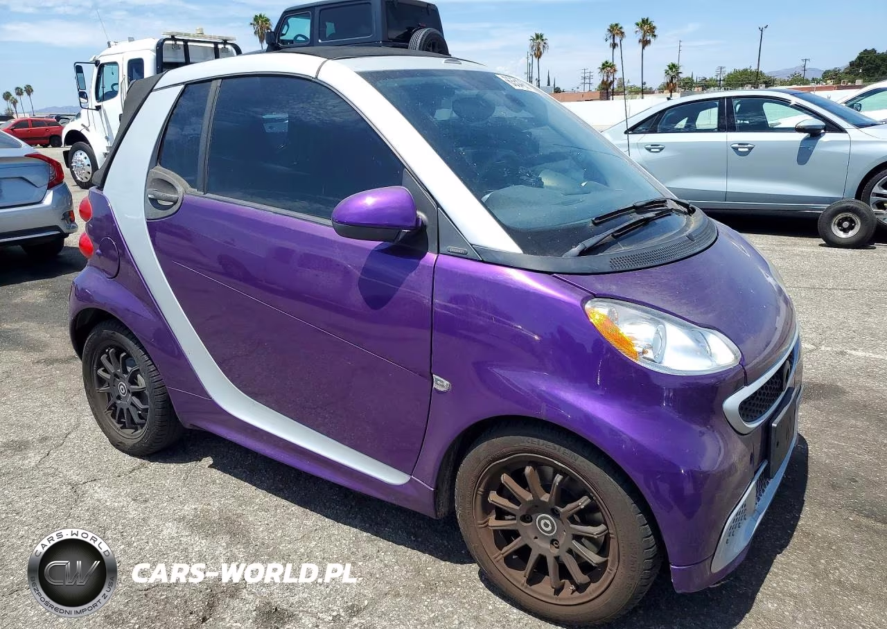 2013 Smart Fortwo Passion VIN:WMEEK3BA4DK596121 - 4