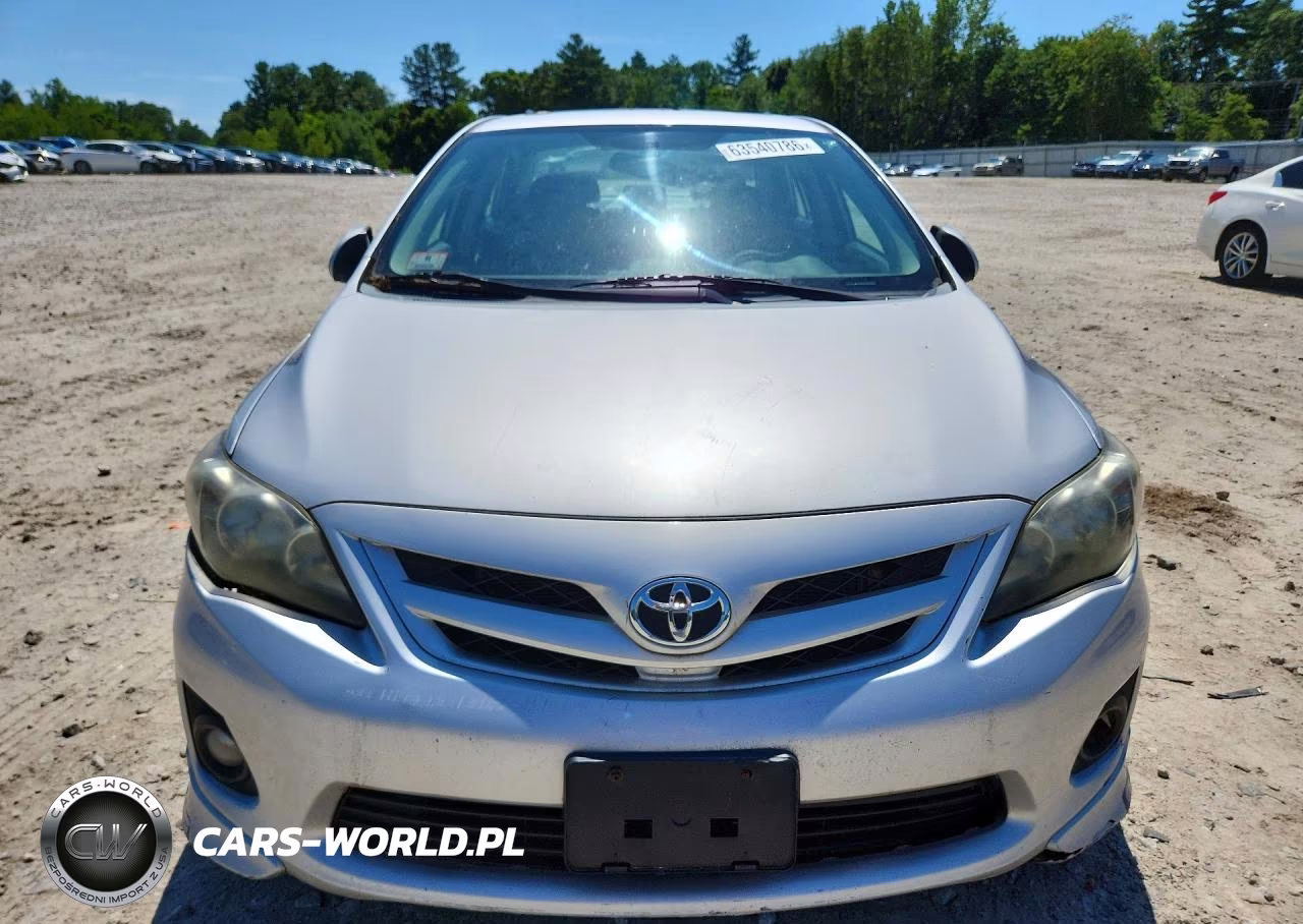 2012 Toyota Corolla S VIN:2T1BU4EE2CC856547 - 5