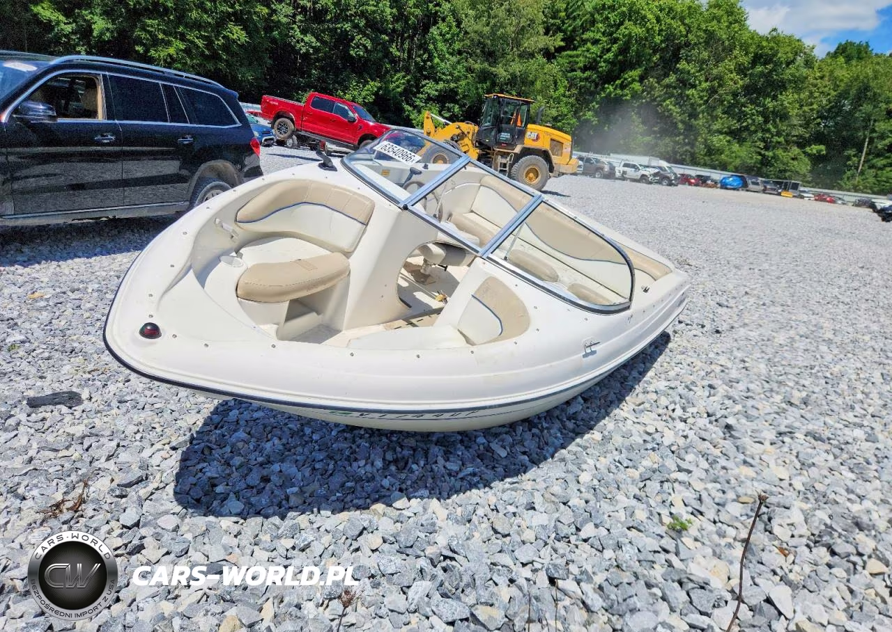 2004 Glastron Boat VIN:GLA44407F404 - 2