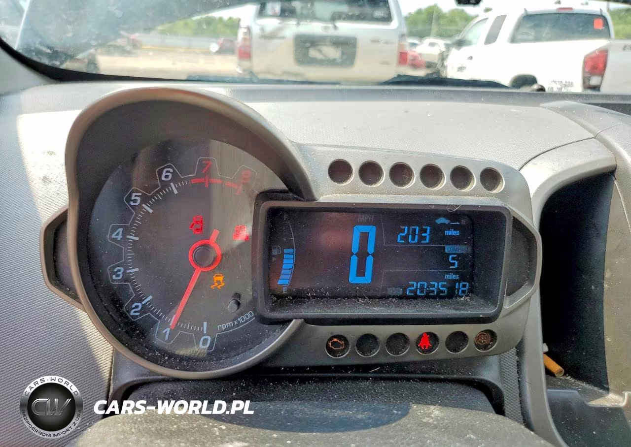 2012 Chevrolet Sonic Lt VIN:1G1JD5SH2C4101569 - 9