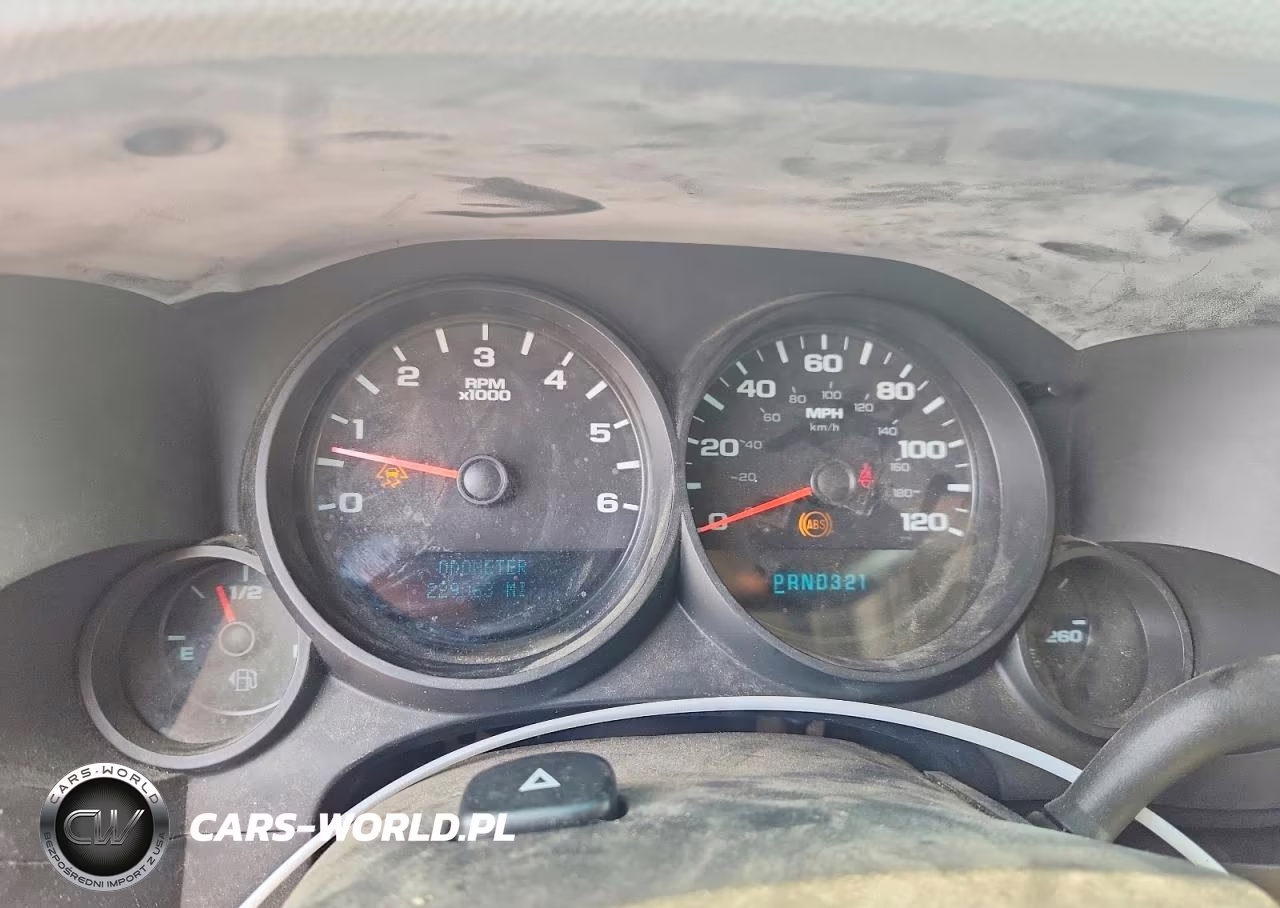 2009 Chevrolet Silverado C1500 VIN:3GCEC13C69G231308 - 9