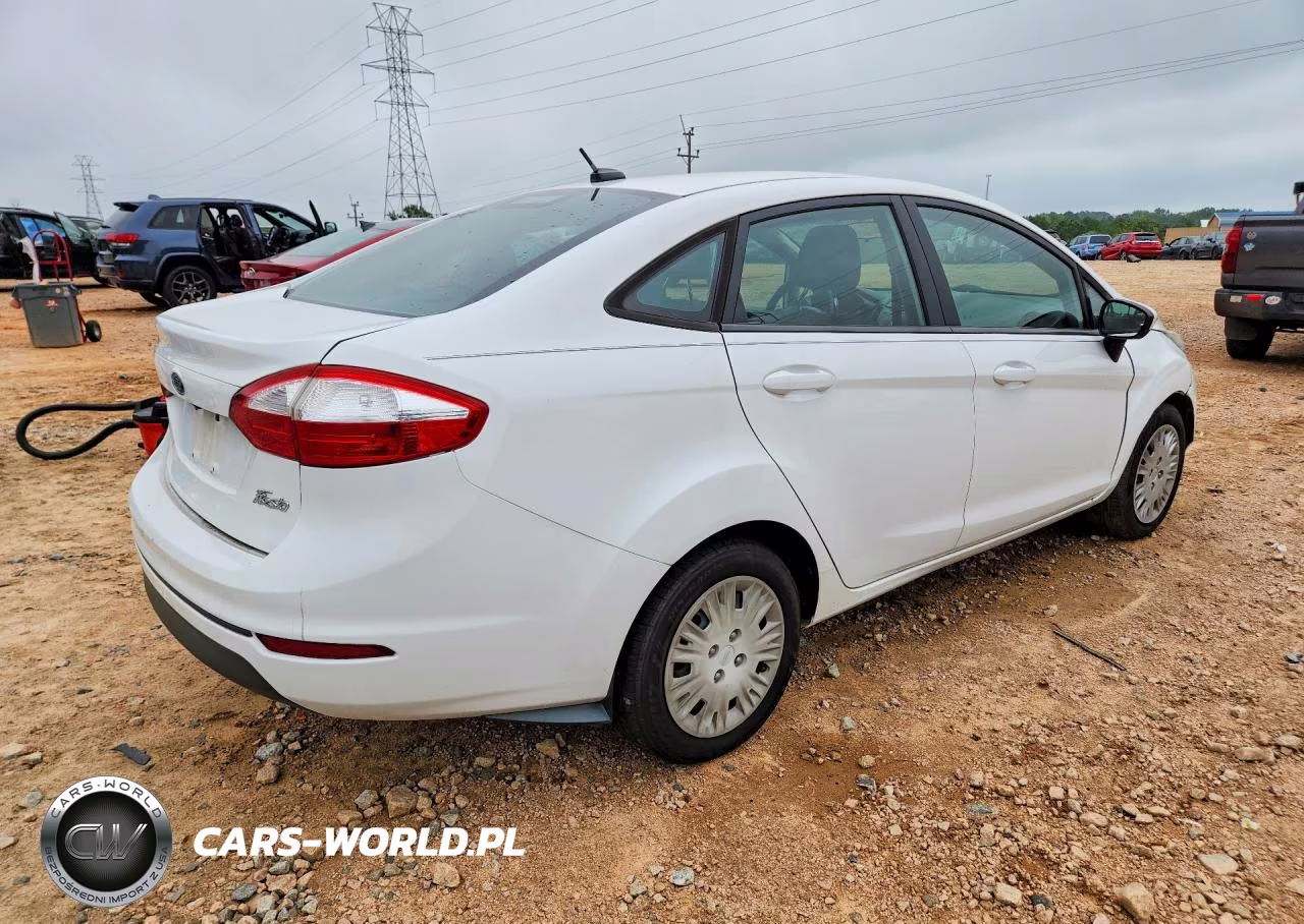 2018 Ford Fiesta S VIN:3FADP4AJ3JM119340 - 3