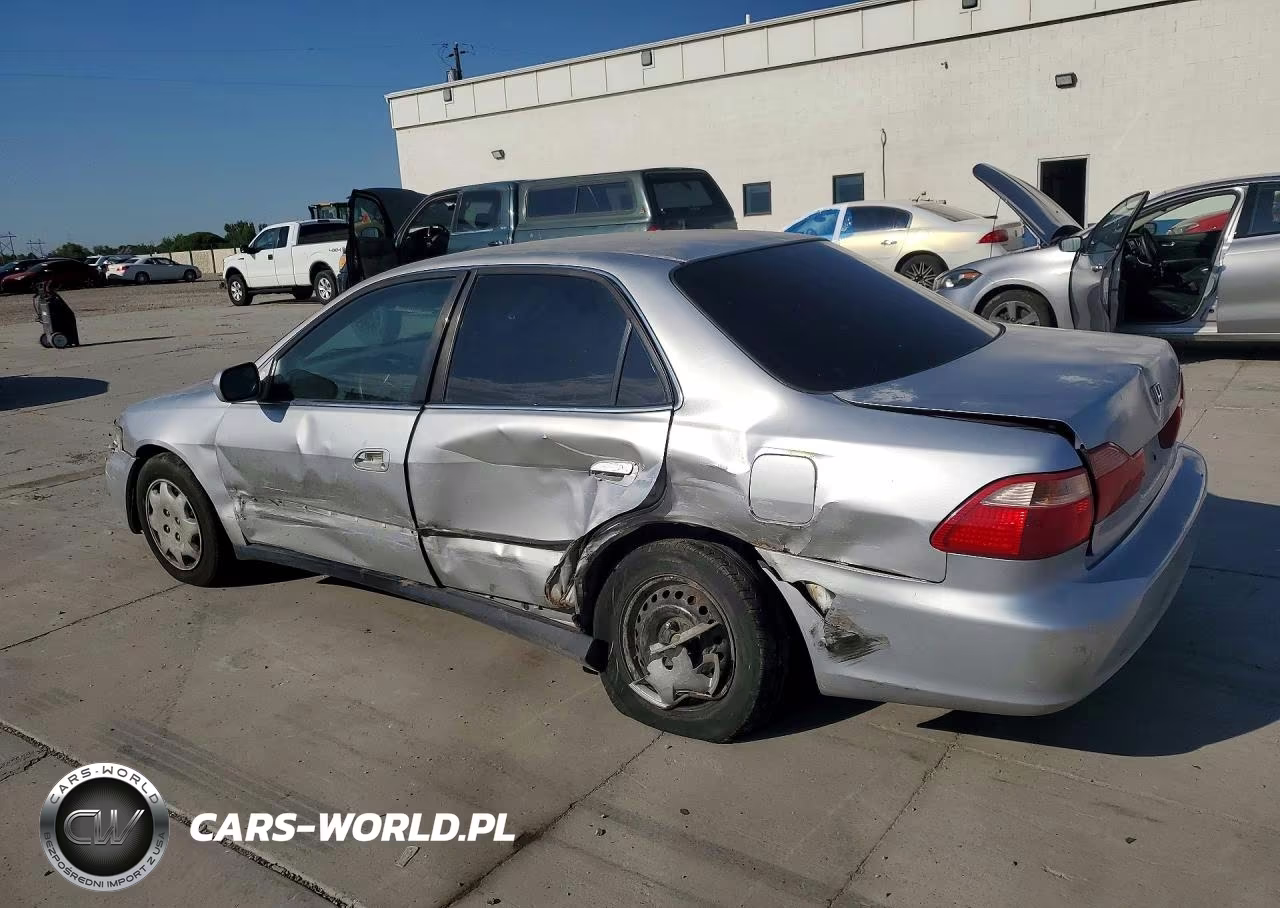 2000 Honda Accord Lx VIN:JHMCG6655YC007999 - 2