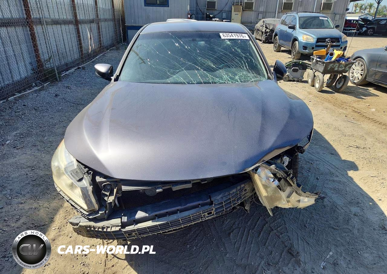 2017 Honda Accord Sport VIN:1HGCR2F54HA255243 - 5