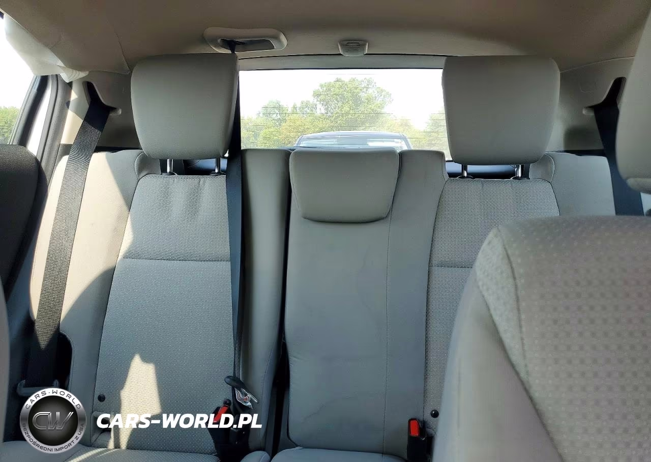 2020 Honda Hr-V Lx VIN:3CZRU6H39LM724990 - 10
