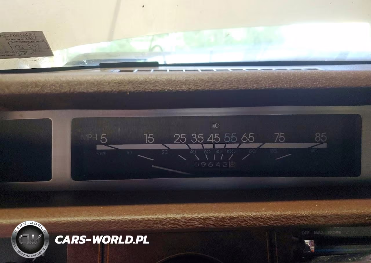 1983 Chevrolet Celebrity VIN:1G1AW19R6D6853654 - 9