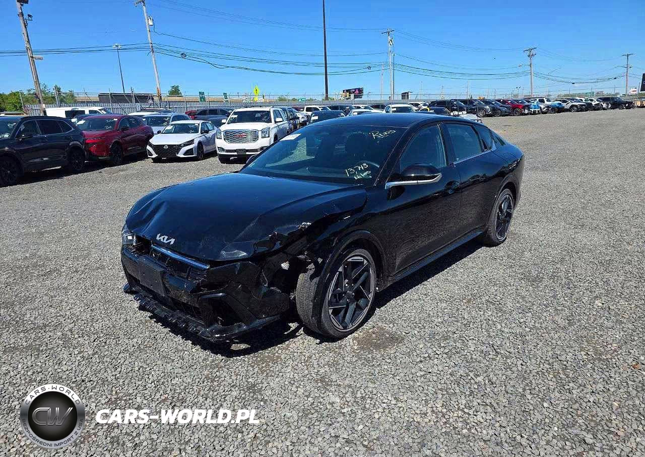 2025 Kia K4 Gt-Line