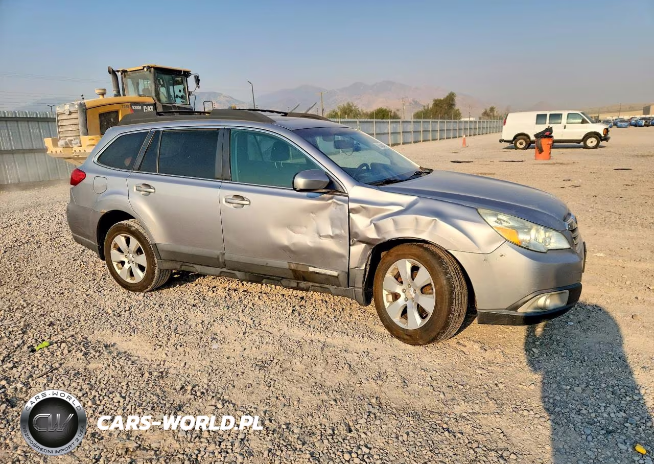 2010 Subaru Outback 2.5I Premium VIN:4S4BRBGC0A3365977 - 4