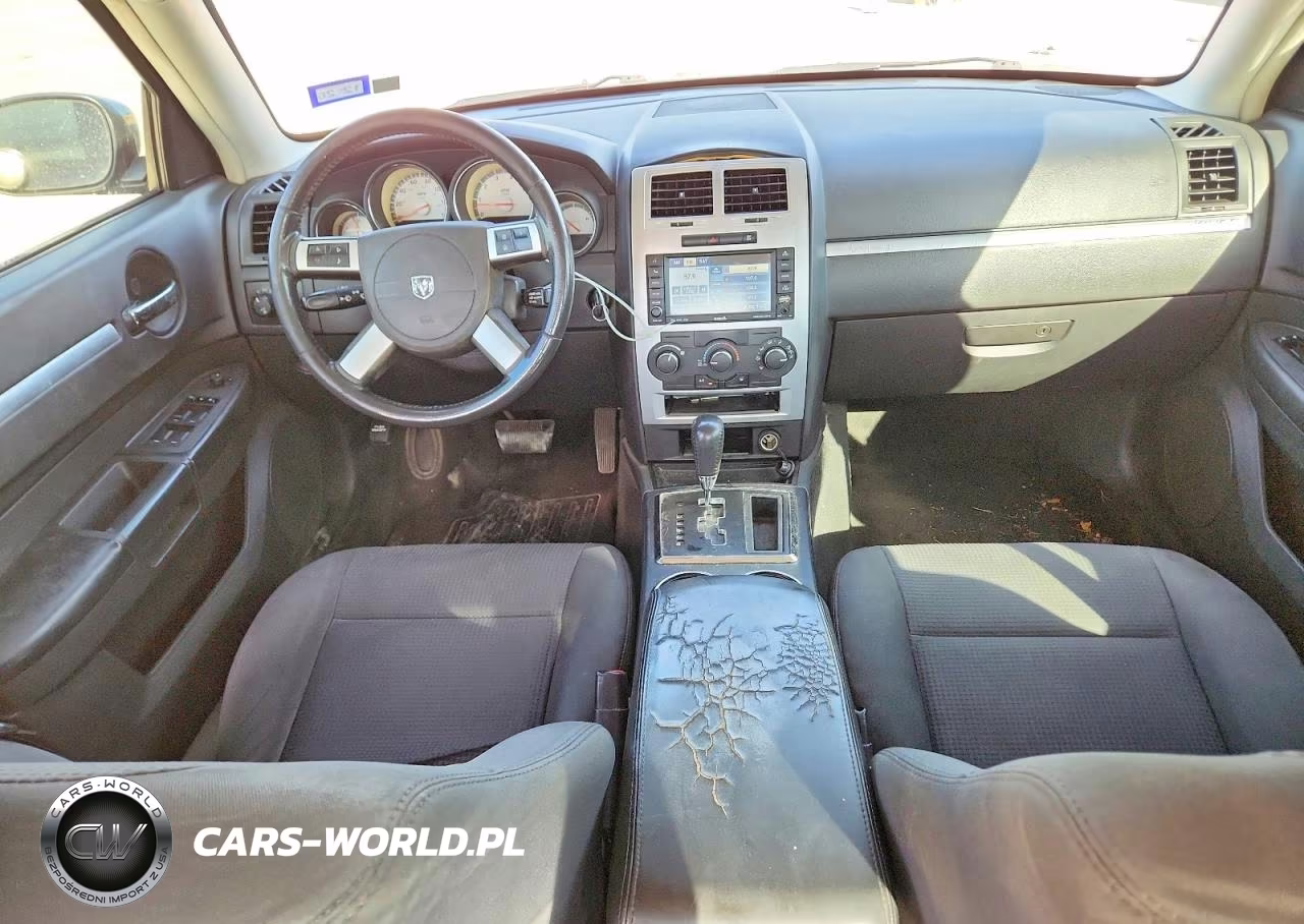 2010 Dodge Charger Rallye VIN:2B3CA9CVXAH315893 - 8
