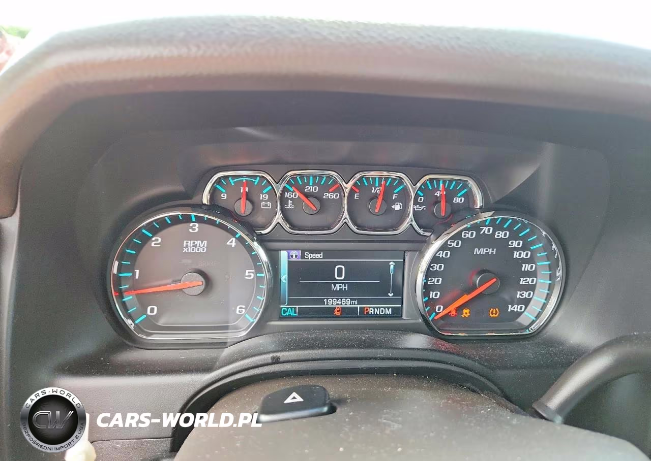 2015 Chevrolet Suburban C1500 Lt VIN:1GNSCJKC4FR578269 - 9