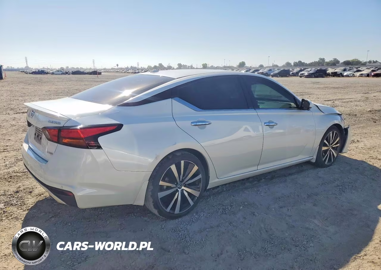 2020 Nissan Altima Platinum VIN:1N4AL4FV6LC144439 - 3