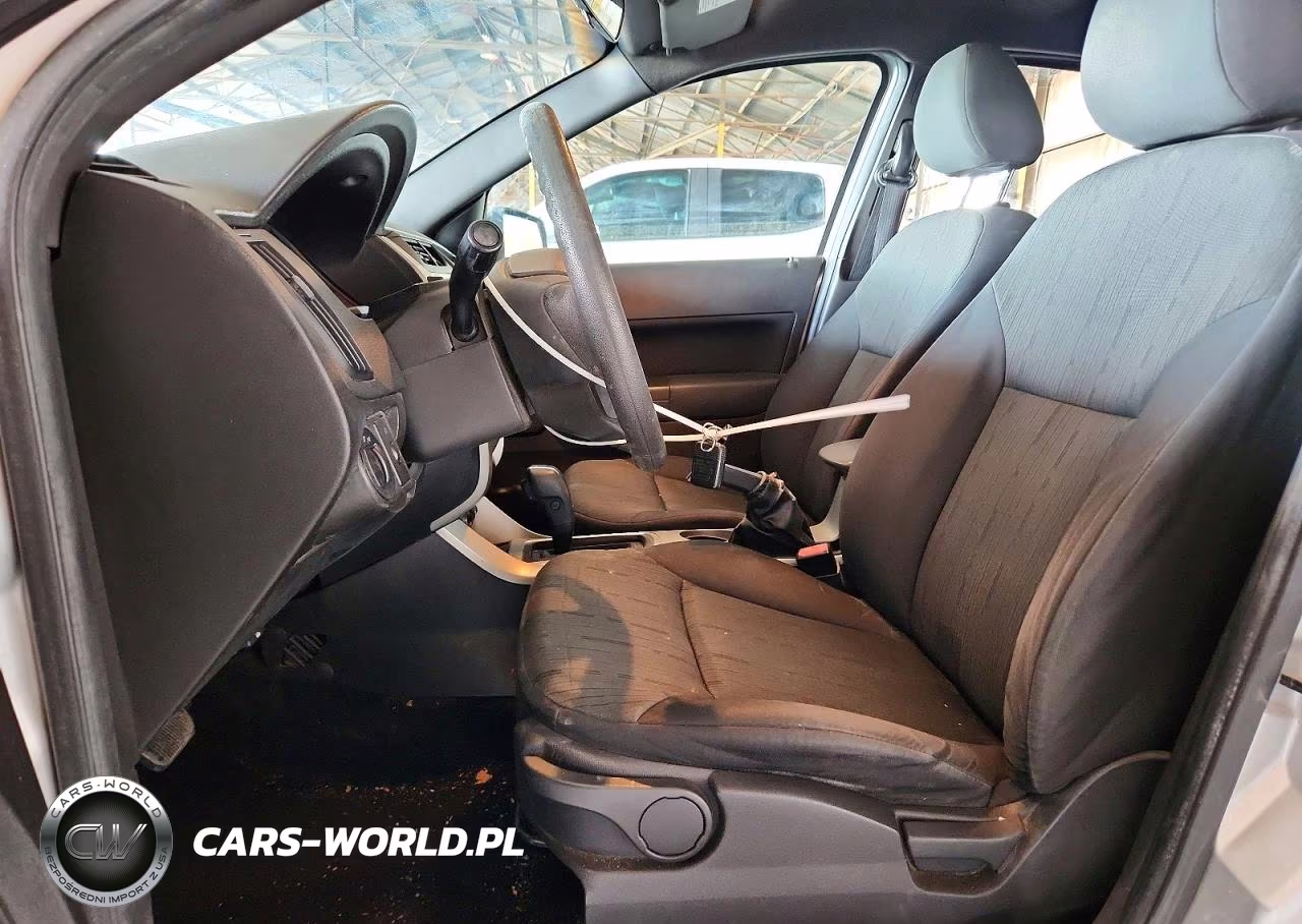 2010 Ford Focus Se VIN:1FAHP3FN6AW269983 - 7