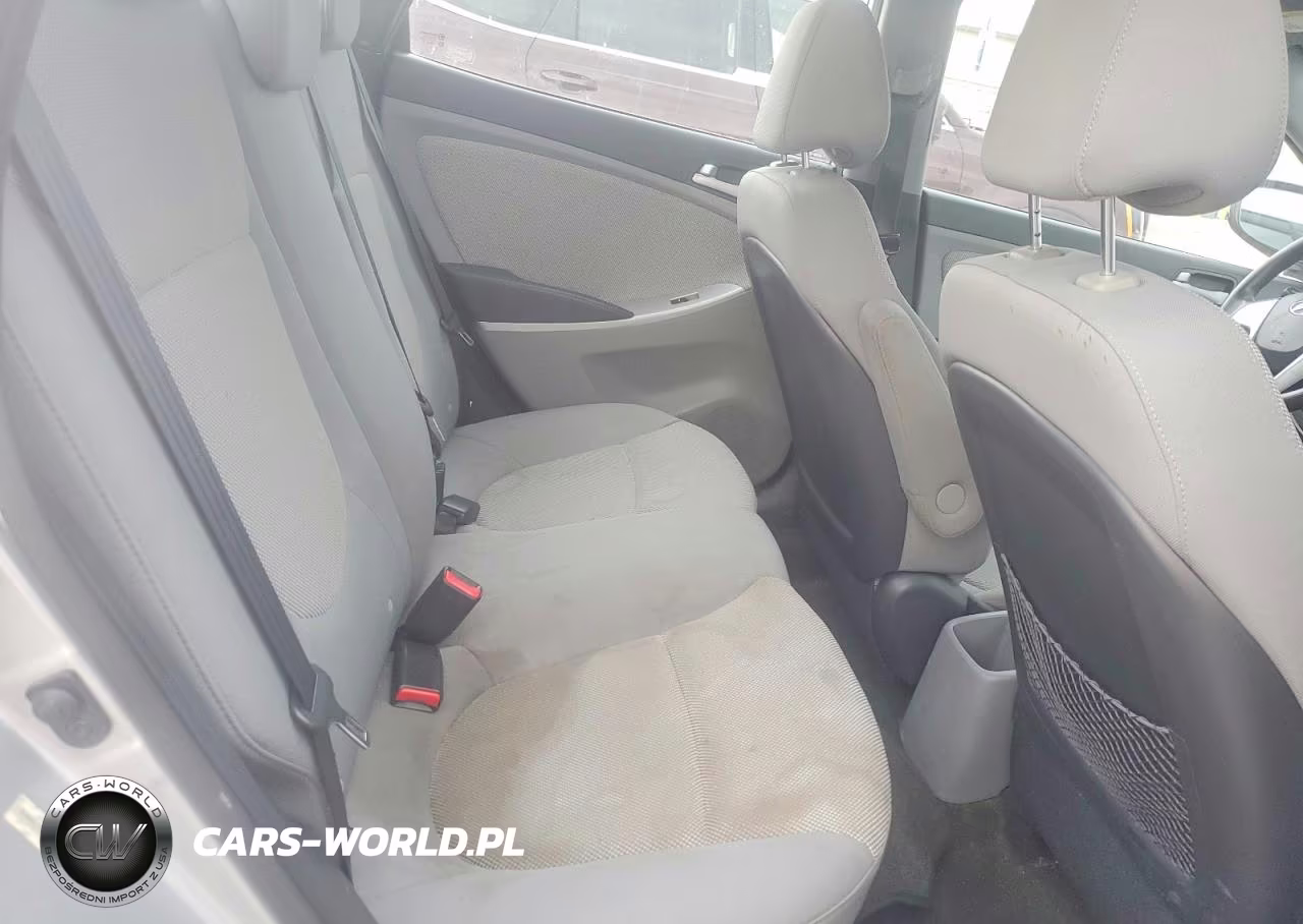 2013 Hyundai Accent Gls VIN:KMHCT4AE3DU335639 - 10