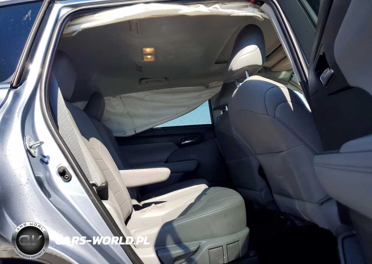 2021 Toyota Highlander Xle VIN:5TDHZRBH3MS134875 - 11