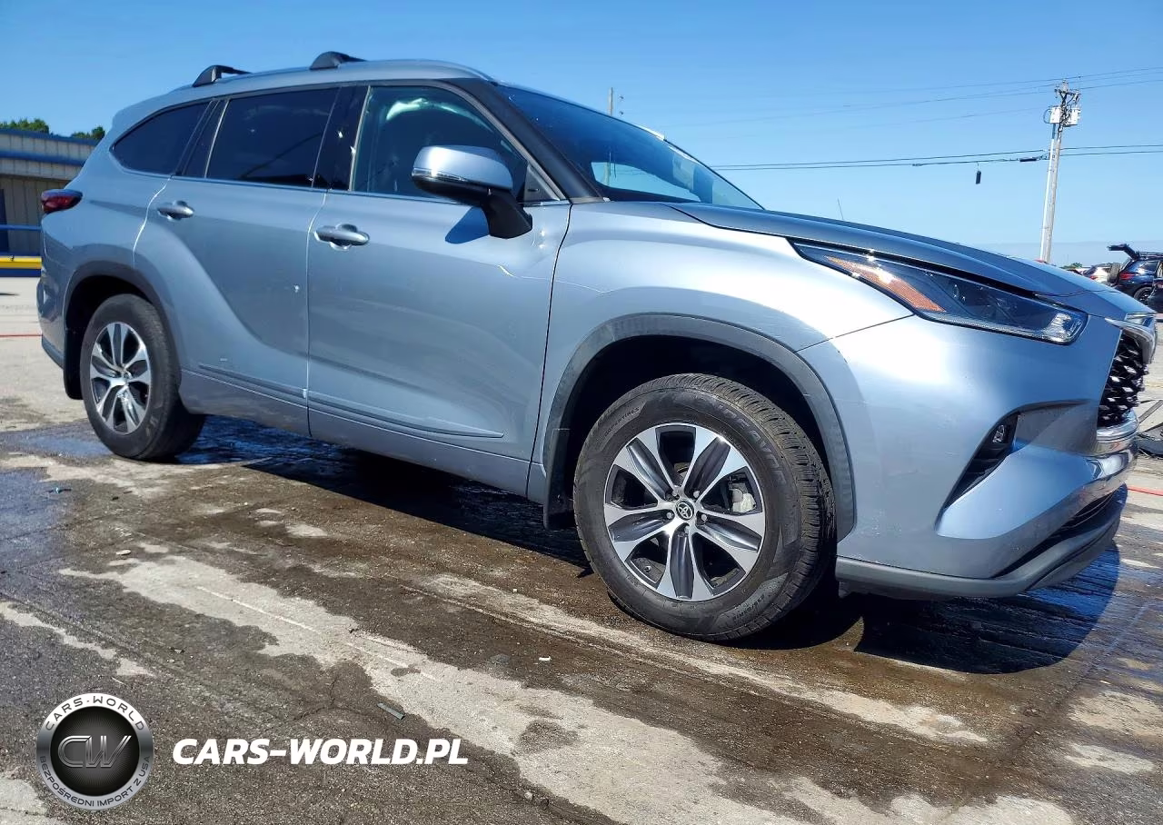 2021 Toyota Highlander Xle VIN:5TDHZRBH3MS134875 - 4