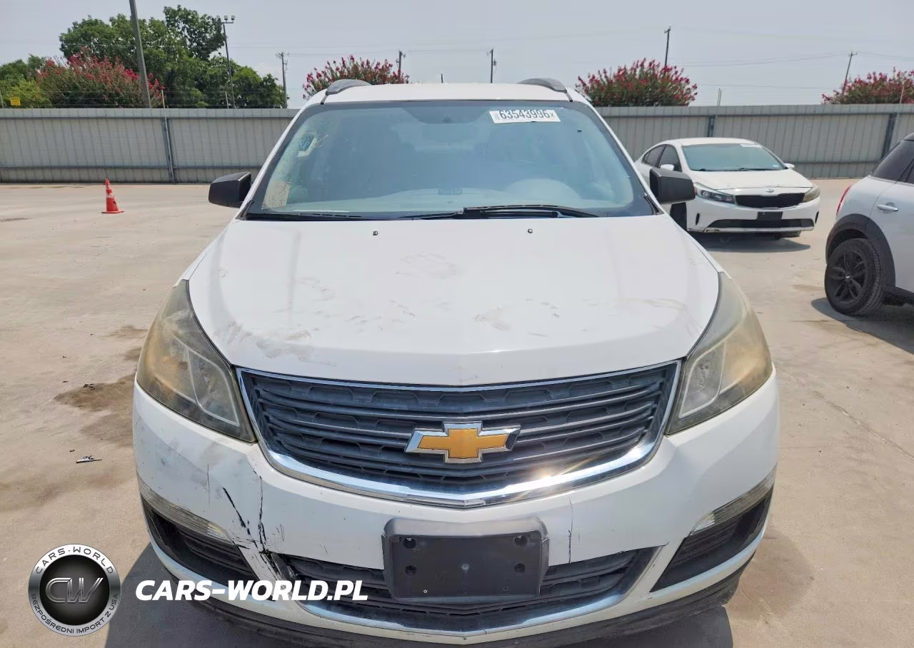 2017 Chevrolet Traverse Ls VIN:1GNKRFED4HJ153619 - 5