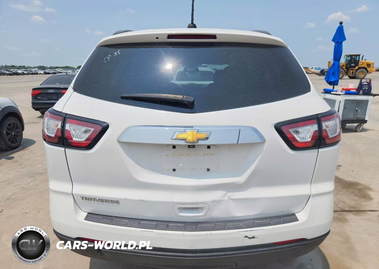 2017 Chevrolet Traverse Ls VIN:1GNKRFED4HJ153619 - 6