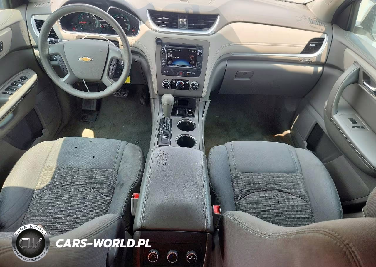 2017 Chevrolet Traverse Ls VIN:1GNKRFED4HJ153619 - 8