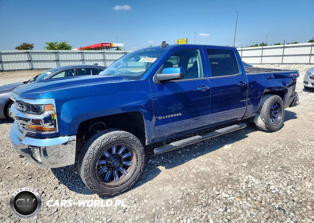 2017 Chevrolet Silverado K1500 Lt VIN:3GCUKREC5HG105689 - 1
