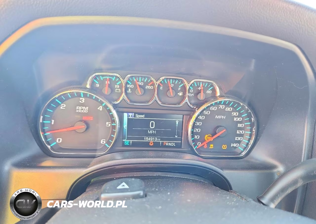 2017 Chevrolet Silverado K1500 Lt VIN:3GCUKREC5HG105689 - 9