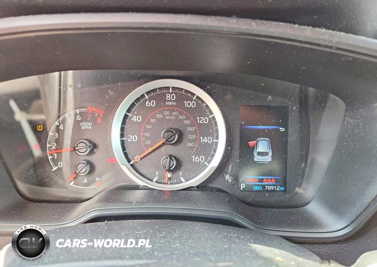 2022 Toyota Corolla Cross Le VIN:7MUCAAAG1NV033675 - 9