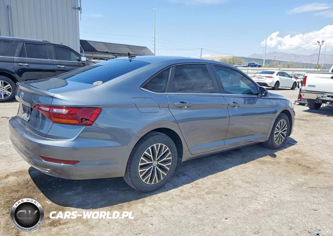 2019 Volkswagen Jetta Sel VIN:3VWE57BU5KM207366 - 3