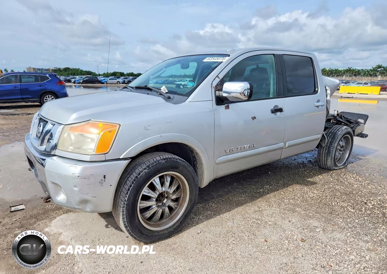 2010 Nissan Titan Se
