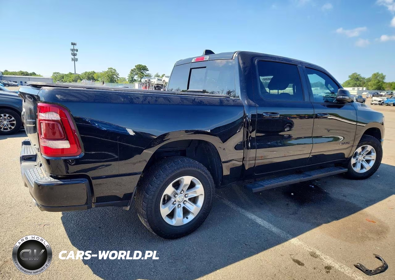 2023 Ram 1500 Laramie VIN:1C6SRFJT9PN704499 - 3