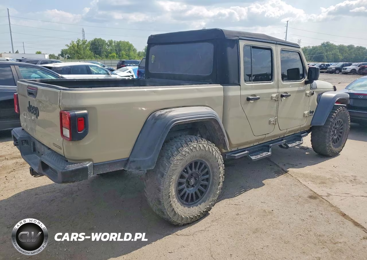 2020 Jeep Gladiator Sport VIN:1C6JJTAG6LL168749 - 3
