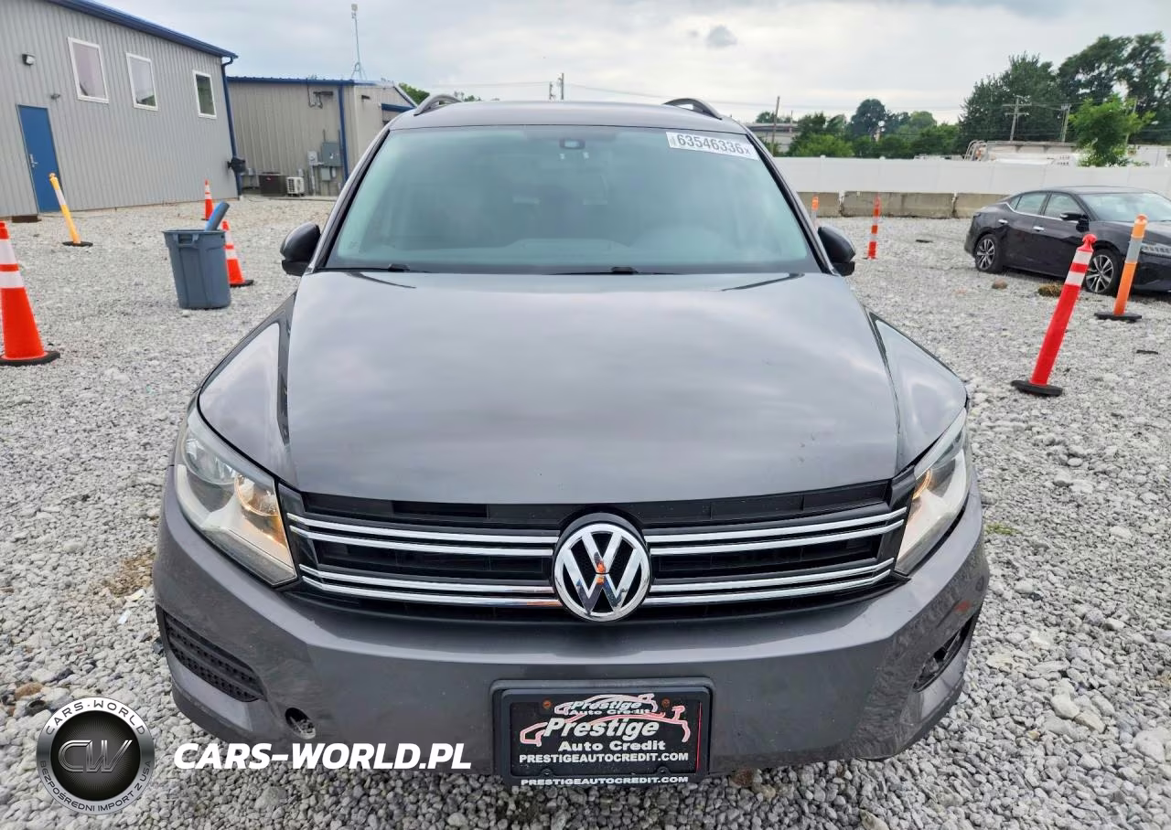 2016 Volkswagen Tiguan S VIN:WVGAV7AX3GW585816 - 5