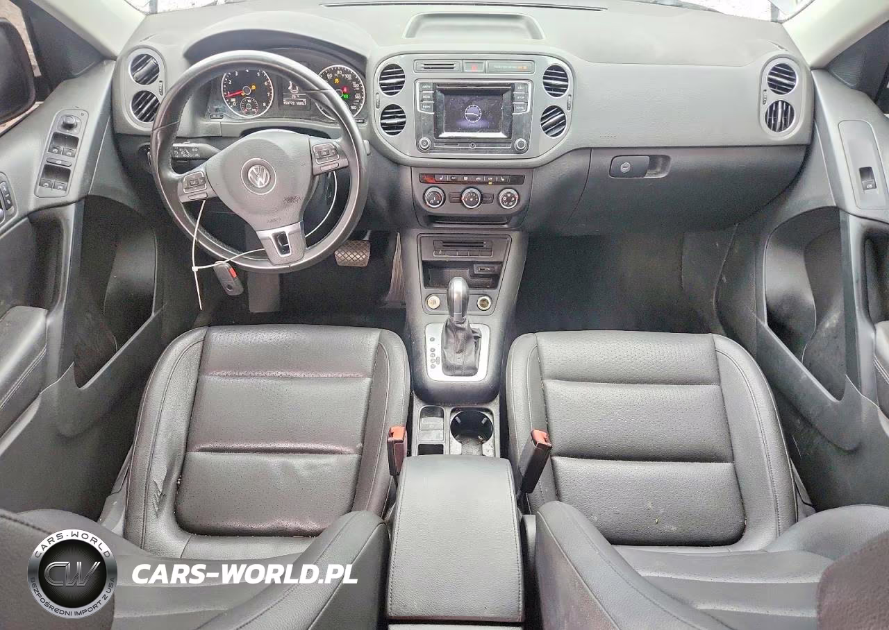 2016 Volkswagen Tiguan S VIN:WVGAV7AX3GW585816 - 8