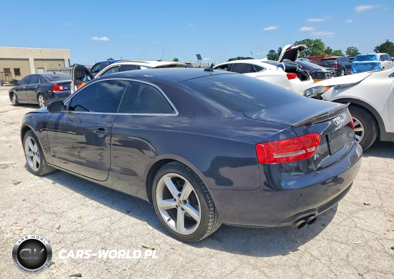 2010 Audi A5 Premium Plus VIN:WAULFAFR6AA084924 - 2