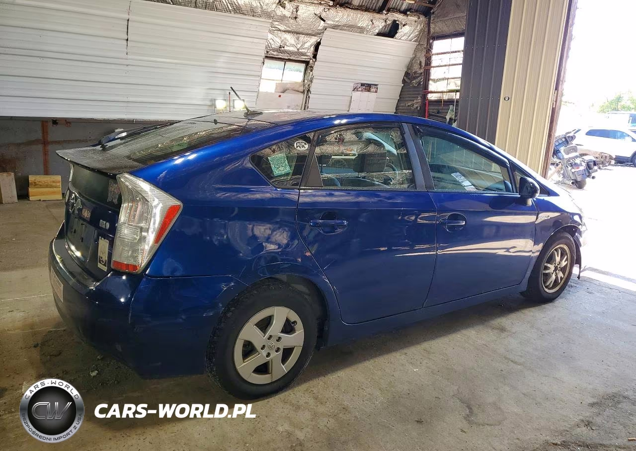 2011 Toyota Prius Three VIN:JTDKN3DU7B1409084 - 3