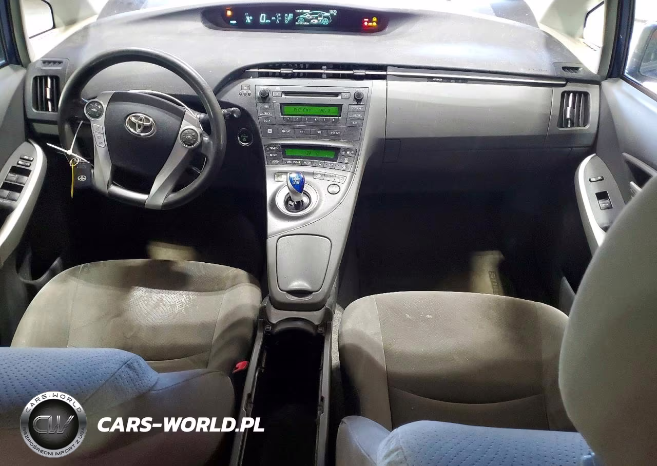 2011 Toyota Prius Three VIN:JTDKN3DU7B1409084 - 8