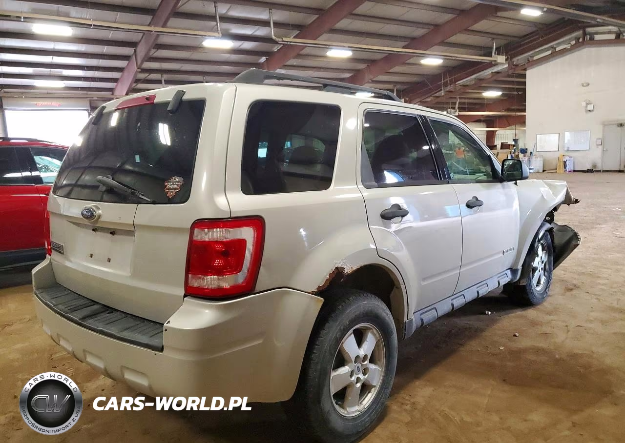 2008 Ford Escape Xlt VIN:1FMCU03Z38KD55266 - 3