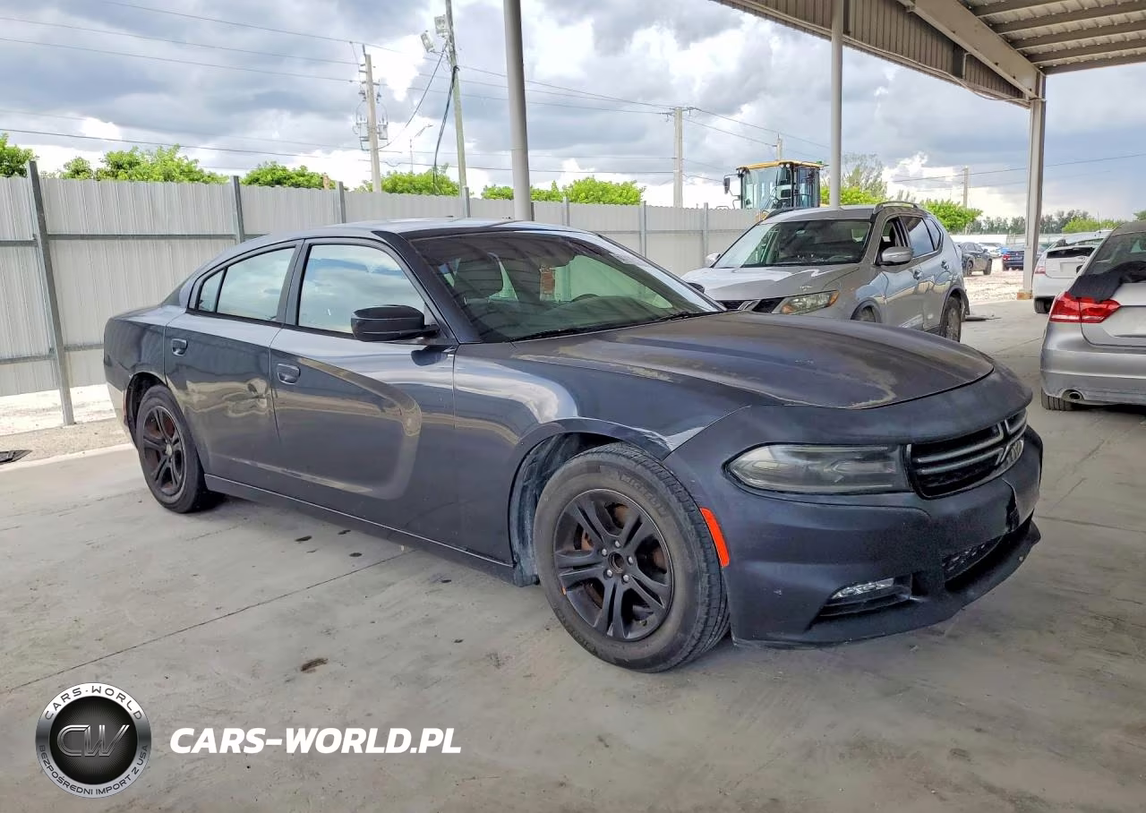 2016 Dodge Charger Se VIN:2C3CDXBG1GH102924 - 4