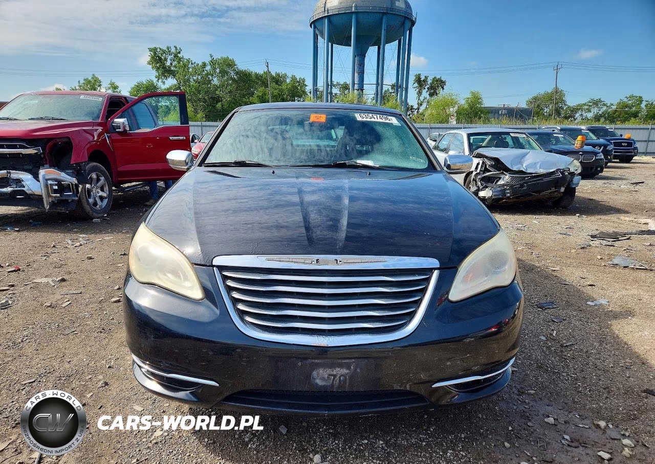 2011 Chrysler 200 Limited VIN:1C3BC2FG6BN517927 - 5