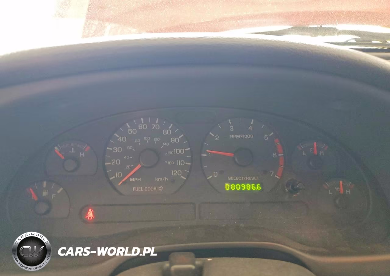 2004 Ford Mustang VIN:1FAFP44604F241674 - 9