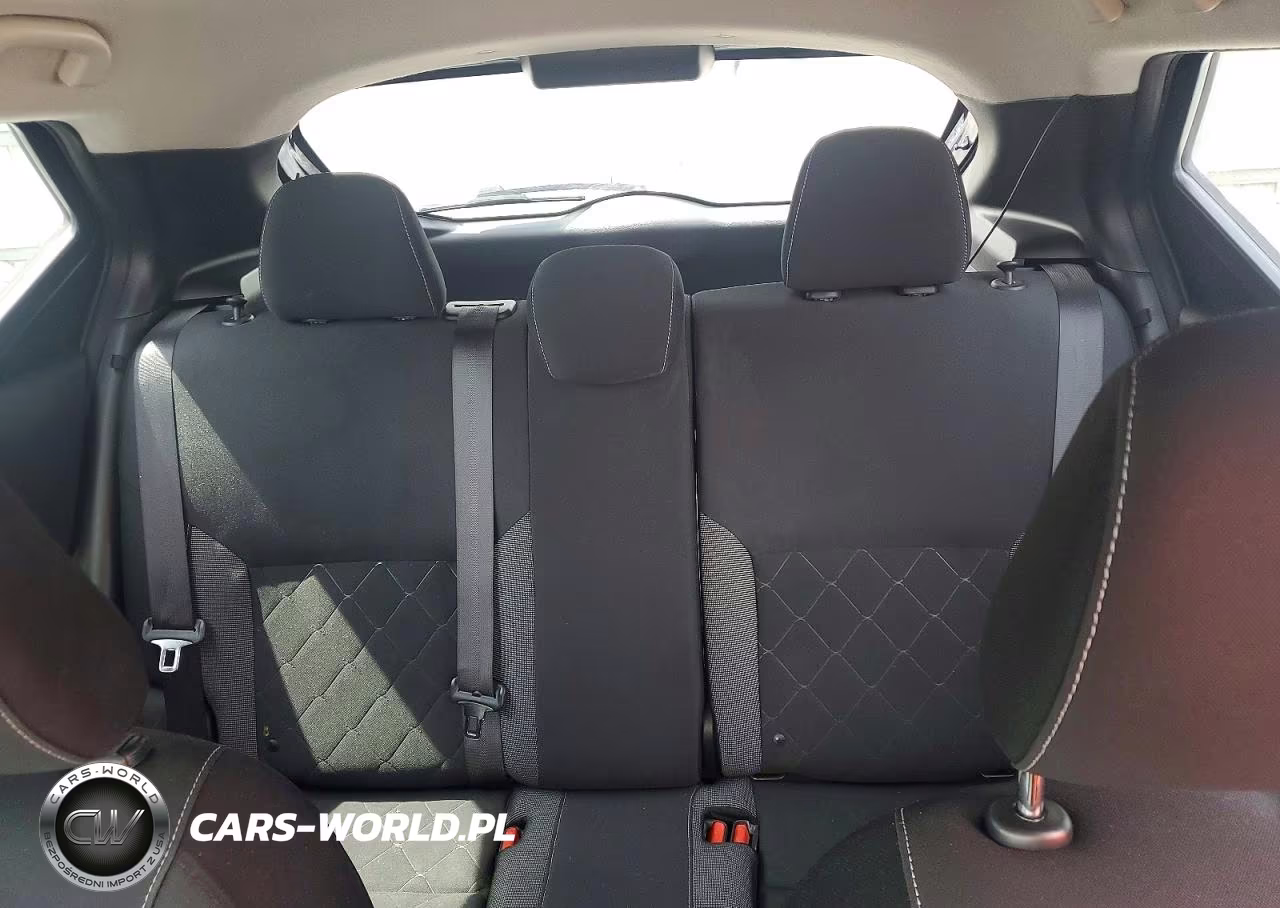 2018 Nissan Kicks Sv VIN:3N1CP5CU5JL543002 - 10