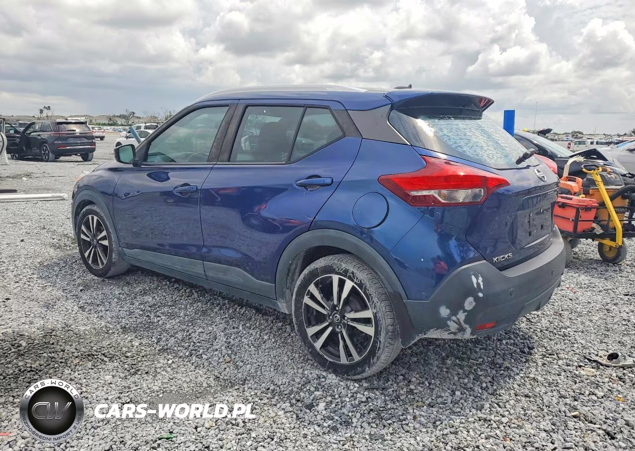 2018 Nissan Kicks Sv VIN:3N1CP5CU5JL543002 - 2