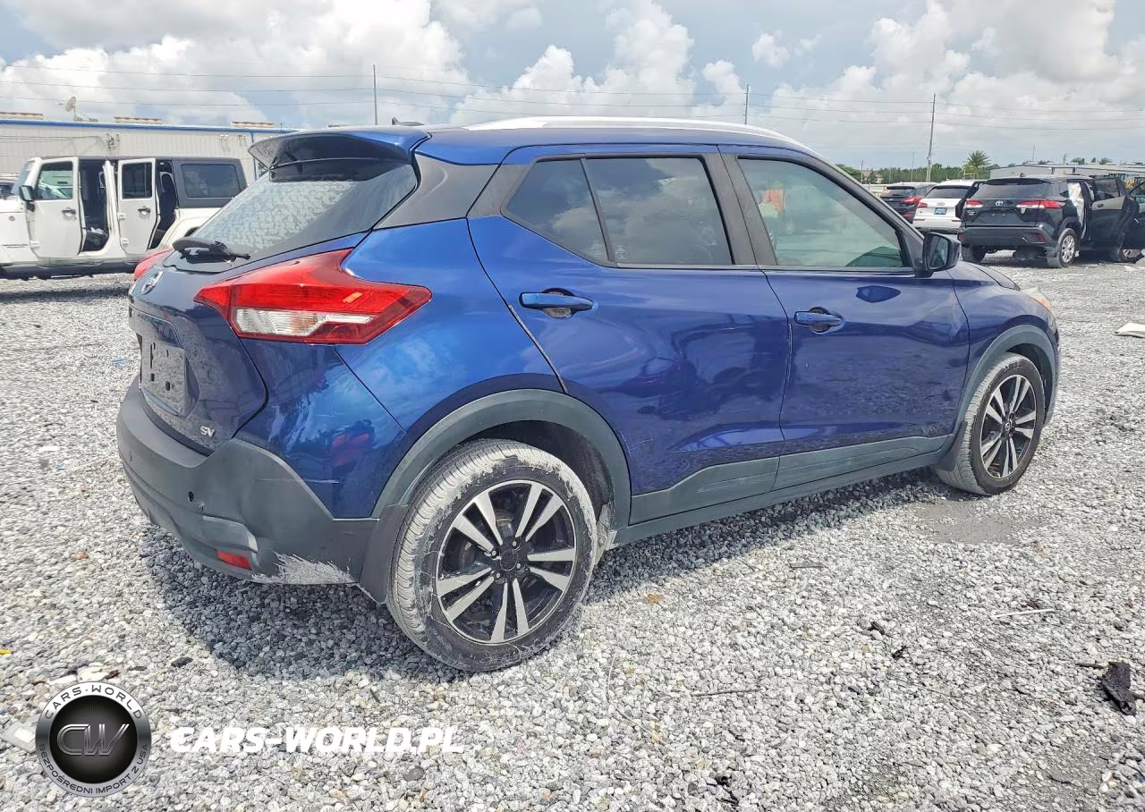 2018 Nissan Kicks Sv VIN:3N1CP5CU5JL543002 - 3