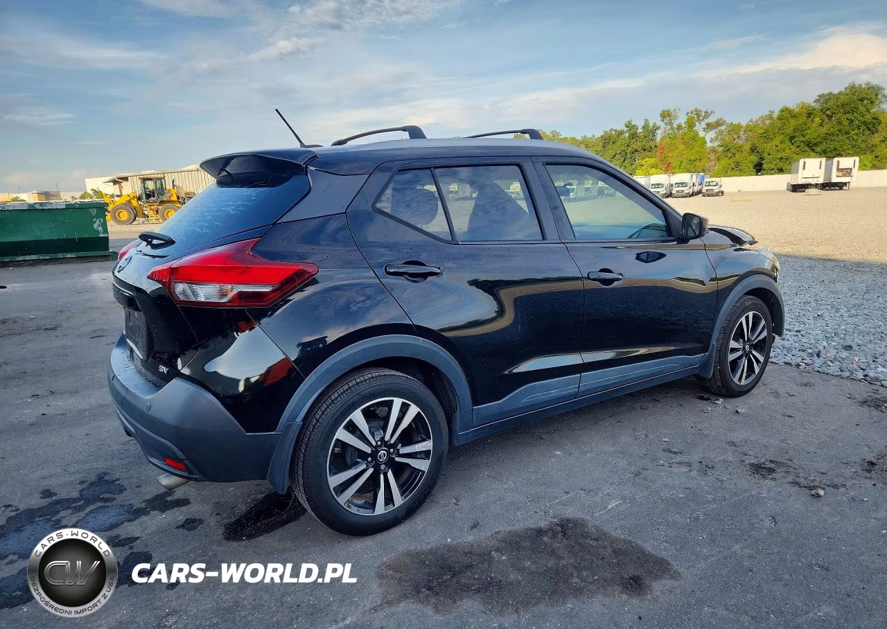2018 Nissan Kicks Sv VIN:3N1CP5CU8JL522290 - 3
