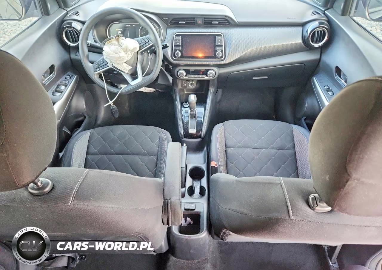 2018 Nissan Kicks Sv VIN:3N1CP5CU8JL522290 - 8