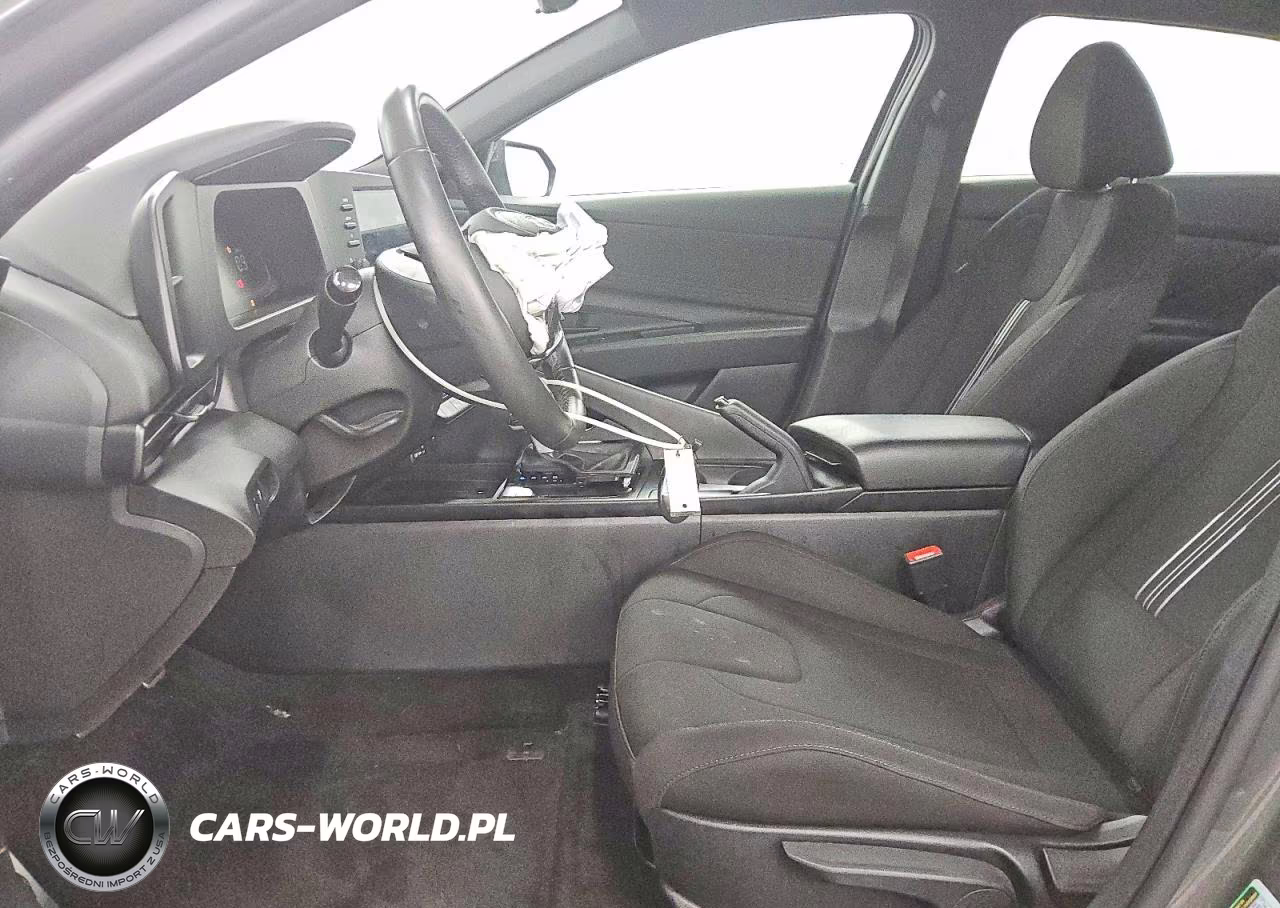 2025 Hyundai Elantra Sel Sport VIN:KMHLM4DG3SU083527 - 7
