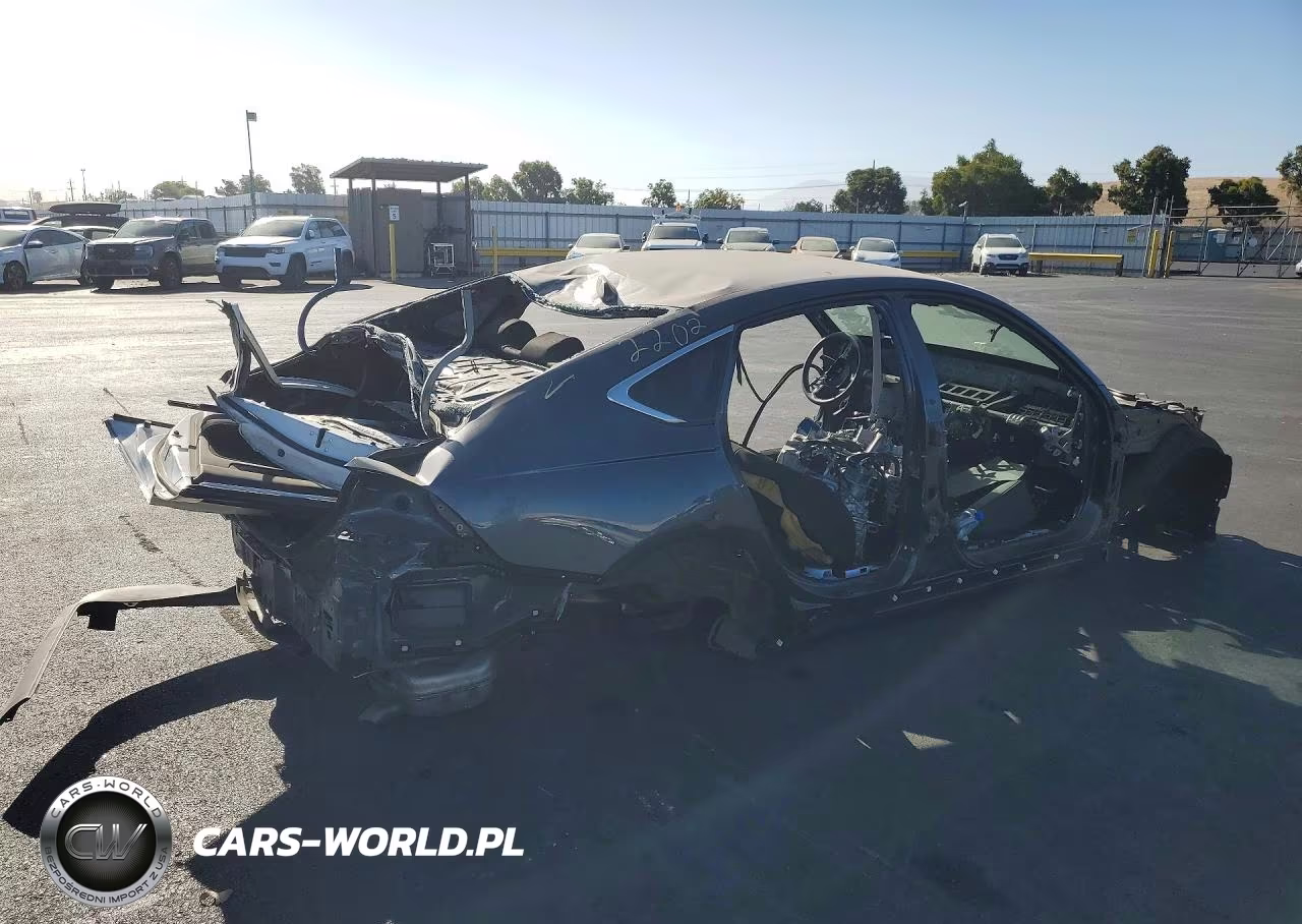 2025 Honda Accord Lx VIN:1HGCY1F22SA052202 - 3