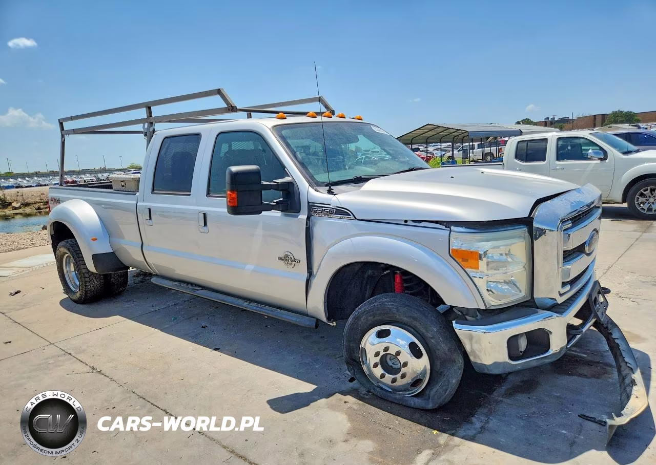 2015 Ford F350 Super Duty VIN:1FT8W3DT2FEC88204 - 4