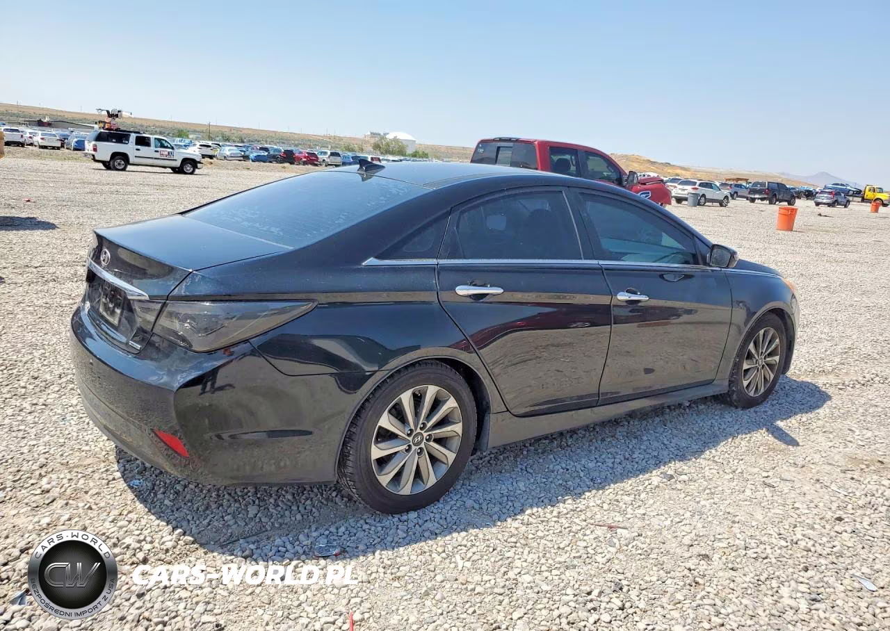 2014 Hyundai Sonata Limited VIN:5NPEC4AC4EH823098 - 3