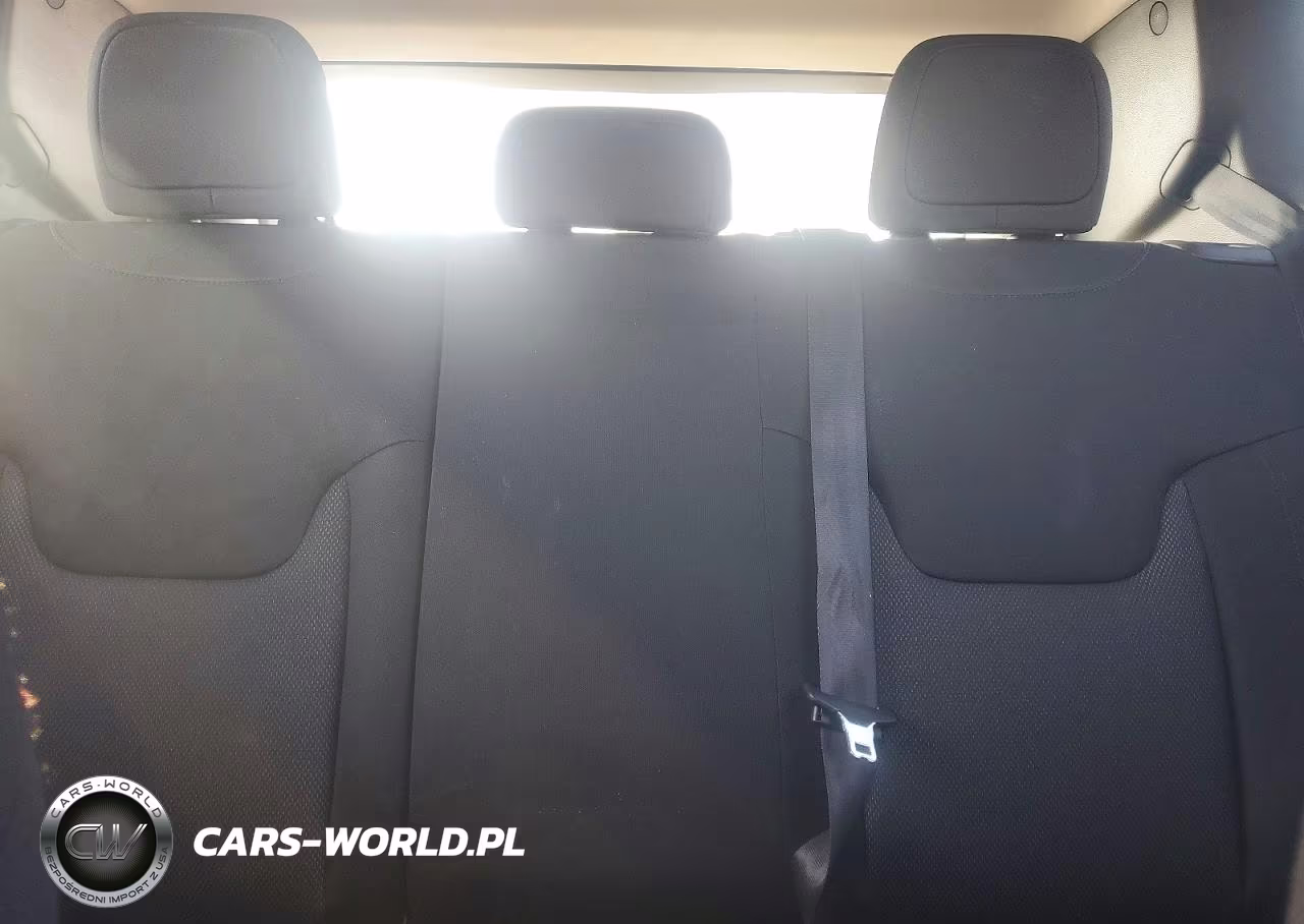 2019 Jeep Renegade Sport VIN:ZACNJAAB2KPK46132 - 10