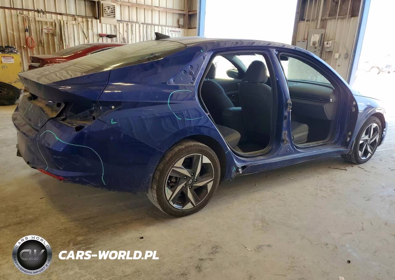 2023 Hyundai Elantra Sel VIN:5NPLS4AG2PH106795 - 3