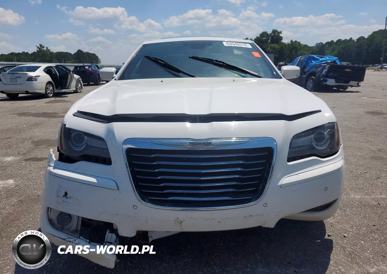 2013 Chrysler 300 S VIN:2C3CCABG3DH504049 - 5